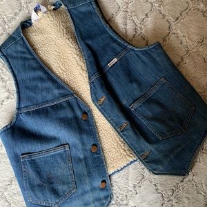 Wrangler fleece lined denim vest